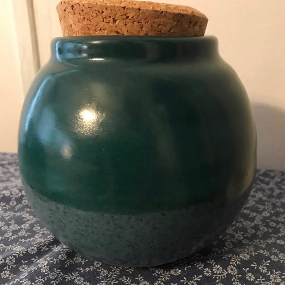 Tumbleweed Pottery Handcrafted Jar- - Picture 3 of 4